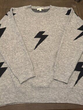 Jade by Jane Grey/Black Lightening Bolt Sweater Size L/XL